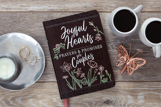 Joyful Hearts: Prayers & Promises for Couples (Prayer Book)